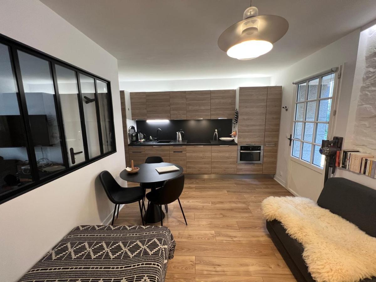 Le Cosy Intra - Appt Cocon Parking Prive Apartment Saint-Malo